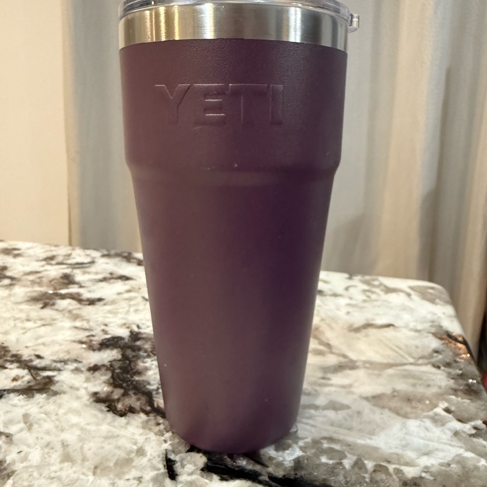 YETI Deep Purple Insulated Tumbler